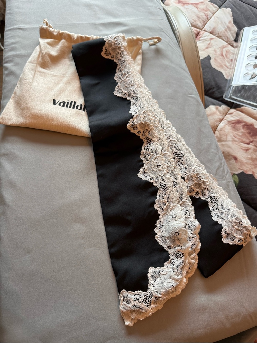 Valiant Emily in Paris Scarf ! Black Satin Bandeau with Cream Lace Trim